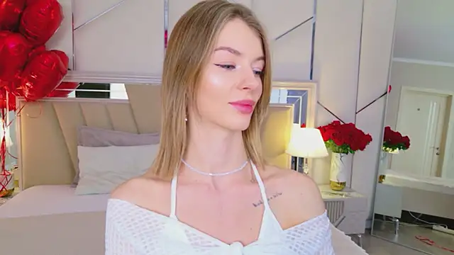 MeganMour online show from 02/10/26, 05:12