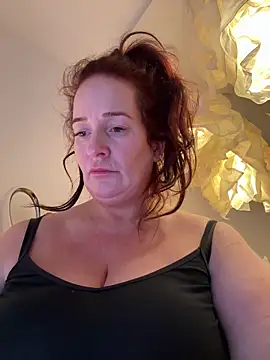 Engel mia online show from 11/28/25, 07:30