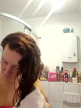 Engel mia online show from 01/18/26, 10:29