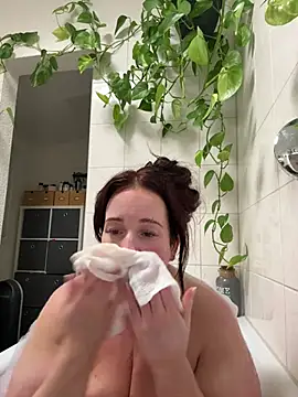 Engel mia online show from 04/13/26, 08:24