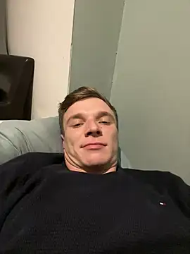 johnyli23 online show from 12/11/24, 12:02