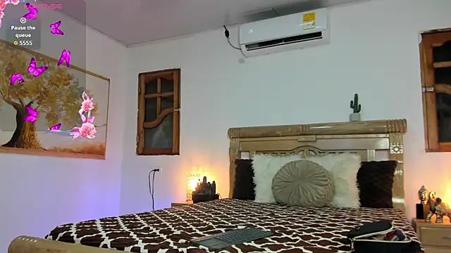 oriana faddila online show from 07/02/26, 03:23