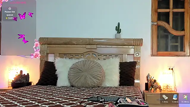 oriana faddila online show from 07/15/26, 02:40