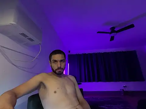 DerekPerez2025 online show from 01/18/25, 11:43