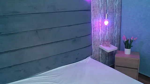CrystalWoods94 online show from 09/25/25, 02:01