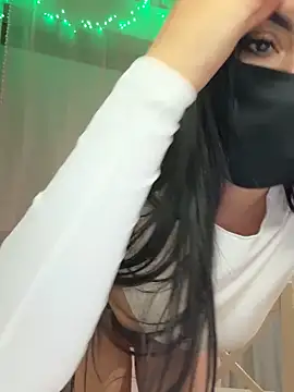 Snapshot of reema6969 chatting on 02/28/25, 12:43 reema6969 online show from 02/28/25, 12:43