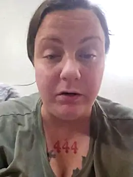 PeakabumPromo online show from 10/31/25, 01:02