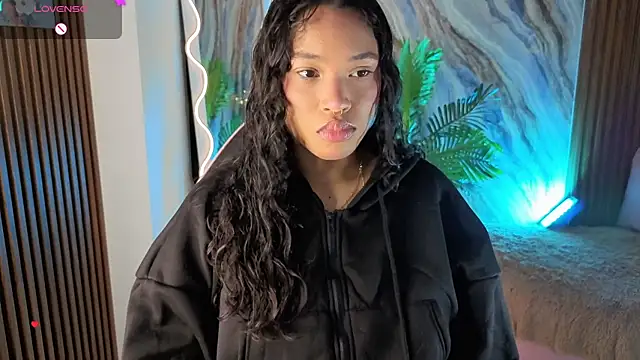 penelope tay1 online show from 06/05/26, 03:00