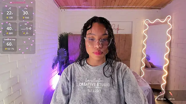 penelope tay1 online show from 11/10/25, 03:44