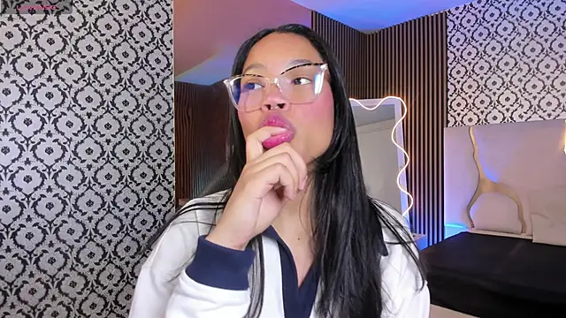 penelope tay1 online show from 12/16/25, 03:44