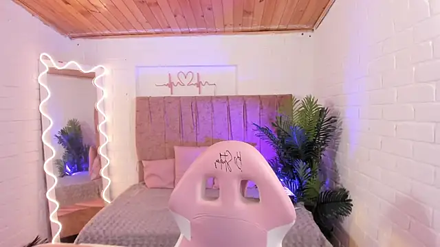 penelope tay1 online show from 03/19/25, 03:41