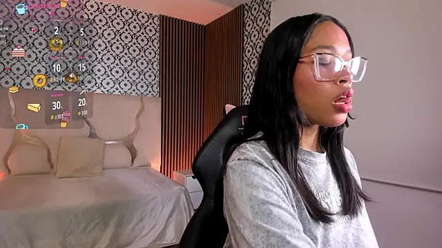 penelope tay1 online show from 12/05/25, 03:38