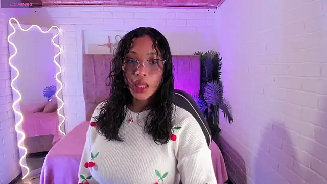 penelope tay1 online show from 10/05/25, 03:41