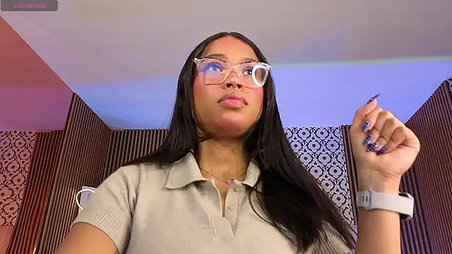 Snapshot of penelope_tay1 chatting on 02/18/26, 03:26 penelope tay1 online show from 02/18/26, 03:26