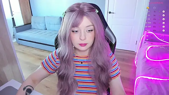 Snapshot of Amy_honey_angel chatting on 09/11/25, 10:59 Amy honey angel online show from 09/11/25, 10:59