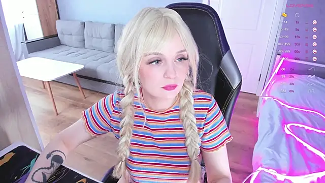 Amy honey angel online show from 04/03/26, 10:22