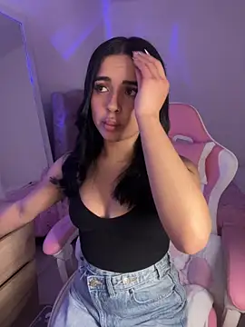 Emily-14 online show from 03/03/26, 04:41