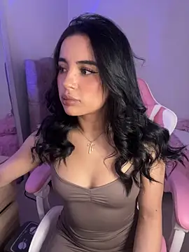 Emily-14 online show from 04/10/26, 03:02