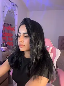 Emily-14 online show from 11/02/25, 03:22