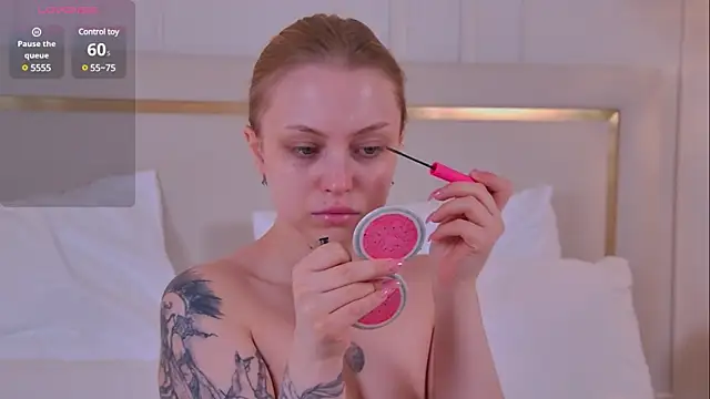 DorisHell online show from 03/22/25, 05:52