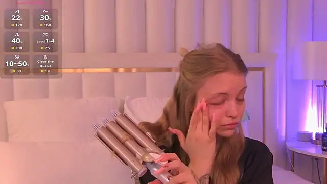 DorisHell online show from 09/24/25, 03:13