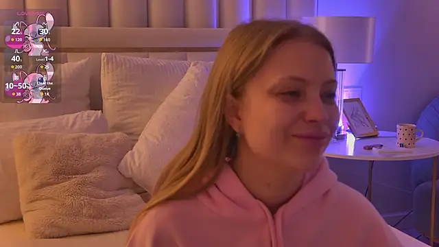 DorisHell online show from 10/27/25, 03:07