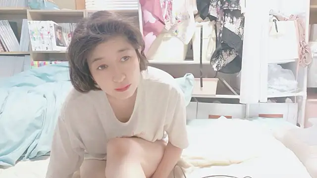 Snapshot of morikawa_sayaka chatting on 06/12/26, 11:35 morikawa sayaka online show from 06/12/26, 11:35