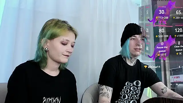 Snapshot of Milten-Trish chatting on 01/14/25, 11:16 Milten-Trish online show from 01/14/25, 11:16