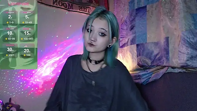 Snapshot of Milten-Trish chatting on 10/16/25, 11:13 Milten-Trish online show from 10/16/25, 11:13