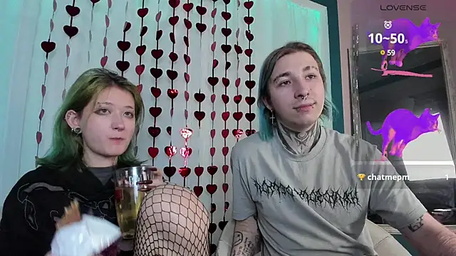 Snapshot of Milten-Trish chatting on 03/13/25, 06:48 Milten-Trish online show from 03/13/25, 06:48