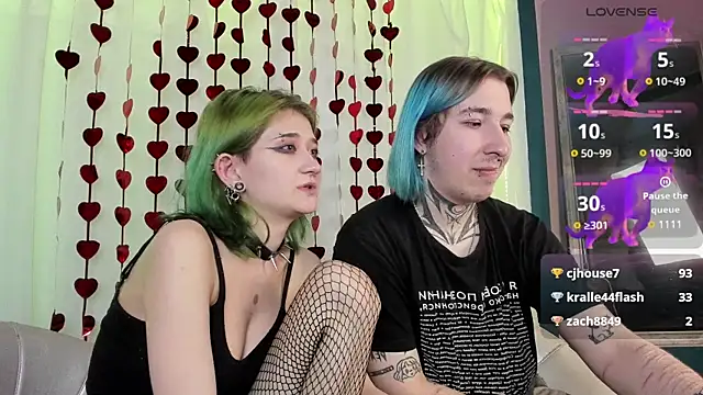 Snapshot of Milten-Trish chatting on 02/23/25, 10:31 Milten-Trish online show from 02/23/25, 10:31