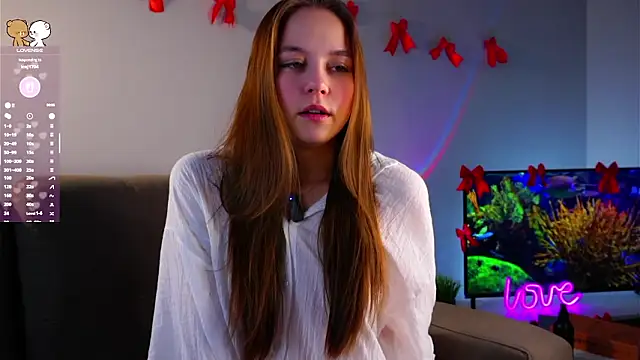 Snapshot of FalineDowlen chatting on 02/27/26, 02:01 FalineDowlen online show from 02/27/26, 02:01