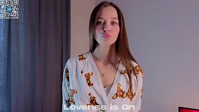 FalineDowlen online show from 11/13/25, 02:15