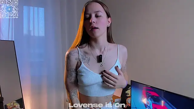 FalineDowlen online show from 01/11/26, 02:29