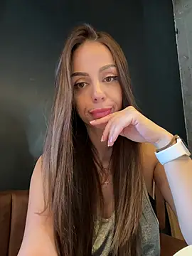HayleyBlair online show from 06/03/26, 10:49