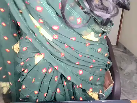 kritikadoll online show from 11/15/25, 05:11