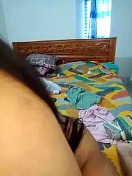 Fuck Girl Nuri online show from 05/05/26, 07:33