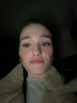 Mia Mia M online show from 03/04/26, 04:37