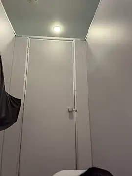 Mia Mia M online show from 06/26/26, 04:57