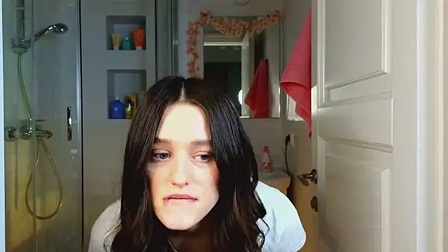 Mia Mia M online show from 03/12/25, 05:46