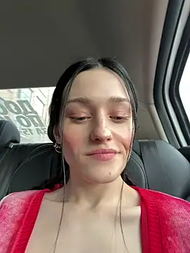 Mia Mia M online show from 06/24/26, 04:27