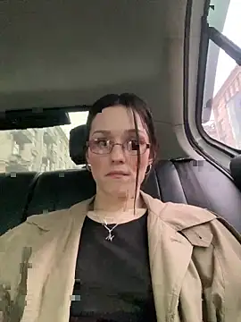 Mia Mia M online show from 04/04/26, 02:45