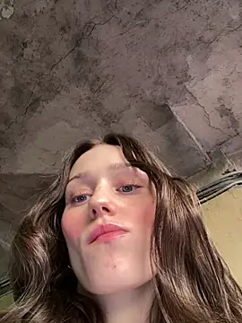 Mia Mia M online show from 03/27/26, 02:18