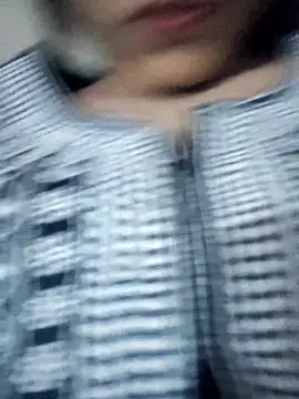 Snapshot of Babby_girl08 chatting on 10/31/25, 07:21 Babby girl08 online show from 10/31/25, 07:21