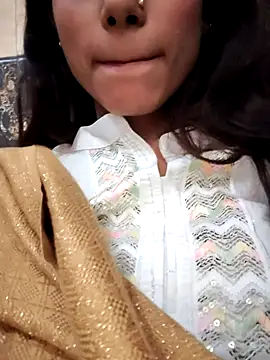 Snapshot of Babby_girl08 chatting on 11/06/25, 06:39 Babby girl08 online show from 11/06/25, 06:39