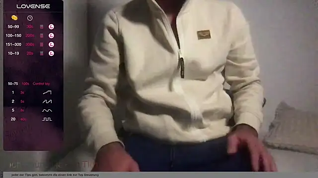 Snapshot of Sash_Ge chatting on 02/15/25, 10:21 Sash Ge online show from 02/15/25, 10:21