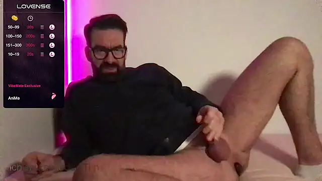 Snapshot of Sash_Ge chatting on 03/05/25, 09:59 Sash Ge online show from 03/05/25, 09:59