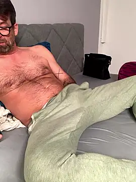 Snapshot of Sash_Ge chatting on 01/14/26, 10:24 Sash Ge online show from 01/14/26, 10:24