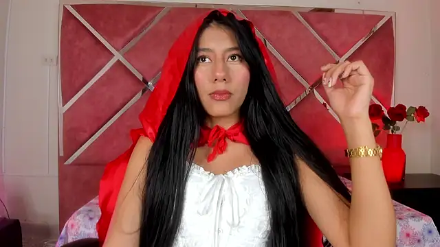 Snapshot of CarlaAlvez chatting on 10/24/25, 10:42 CarlaAlvez online show from 10/24/25, 10:42