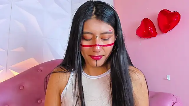 Snapshot of CarlaAlvez chatting on 03/06/25, 07:43 CarlaAlvez online show from 03/06/25, 07:43